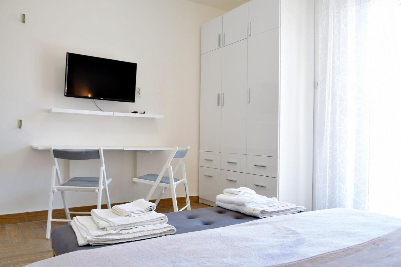 King Residence Old Town Rab - Adults Only Rab Town Exteriör bild